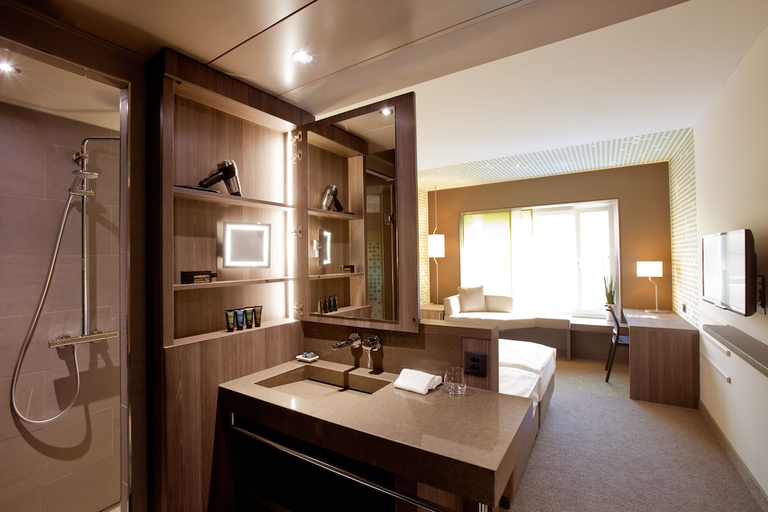 Bathroom 4, Vienna House by Wyndham Zur Bleiche Schaffhausen, Schaffhausen