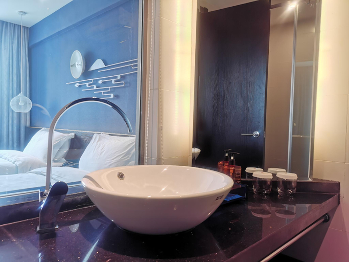 Bathroom 3, Orange Hotel Lanzhou Zhengning Road, Lanzhou