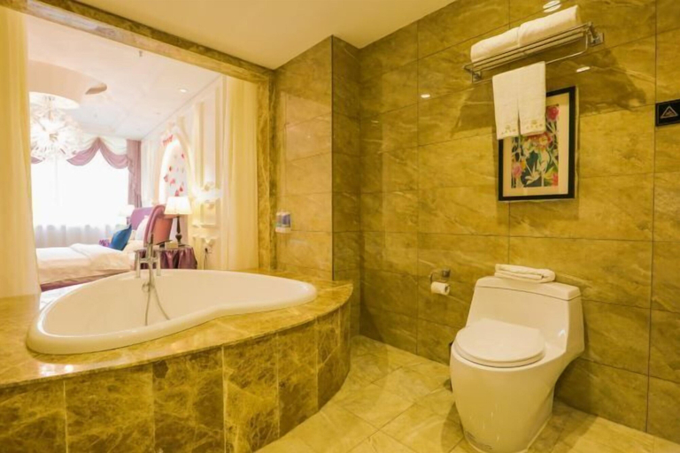 Bathroom 4, CYTS Shanshui Fashion Hotel (Chibi Railway Station), Xianning