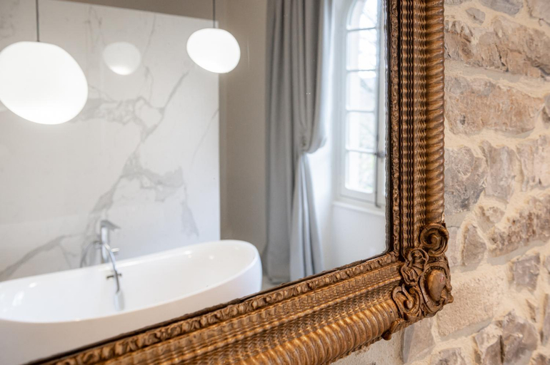Bathroom 2, Couvent de la Salette & Spa, Aveyron
