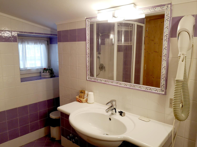 Bathroom 3, Hotel Villa Milano, Trento
