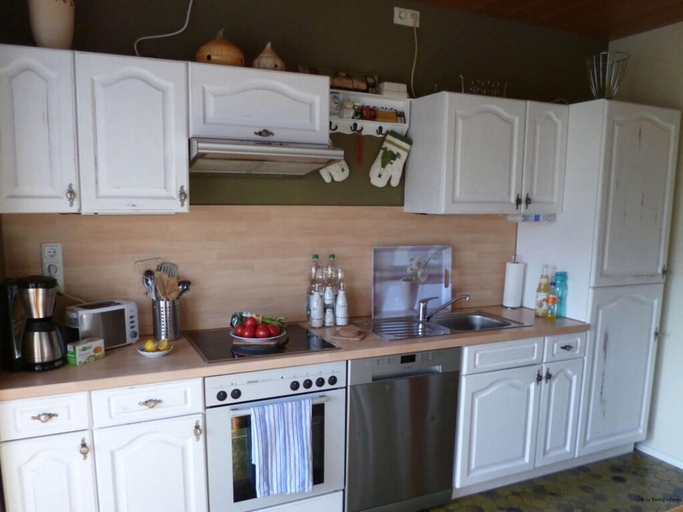 Private kitchen, Pleasant Apartment in Xanten, Wesel