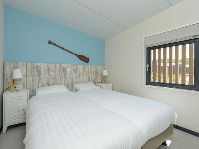 Bedroom 3, Comfortable Lodge With Dishwasher, in Bloemendaal, Bloemendaal