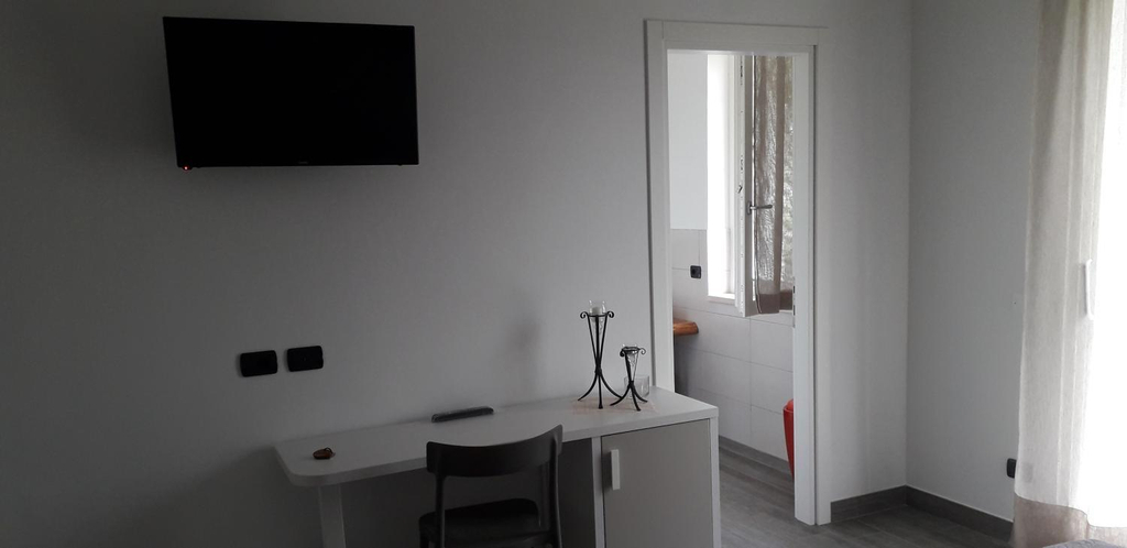Others 4, B&B I Tre Olivi, Verona