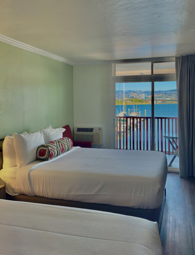 Bedroom 4, Marina Village Inn, Alameda