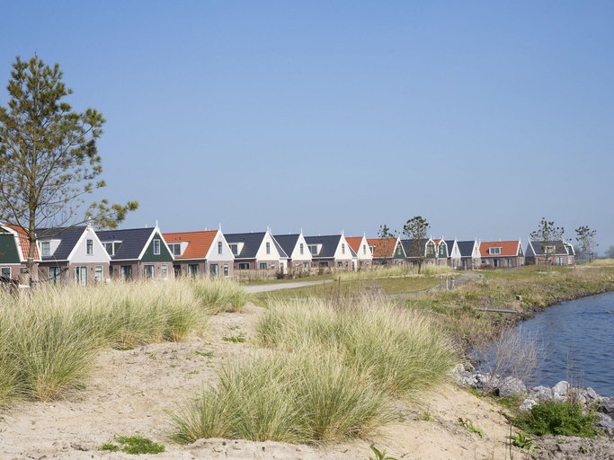 Exterior 1, Detached Holiday Home on the Markermeer near Amsterdam, Waterland