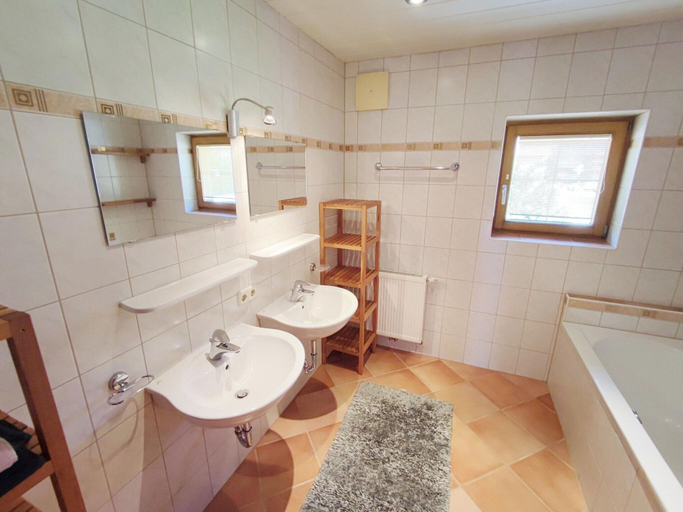 Bathroom, Apartment in Ramsau Near Ski Slopes, Schwaz