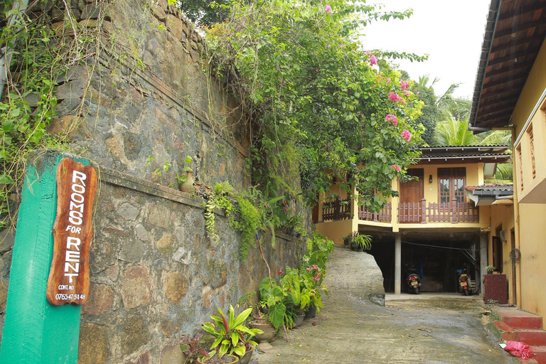 Others 2, Guruge guest house, Habaraduwa