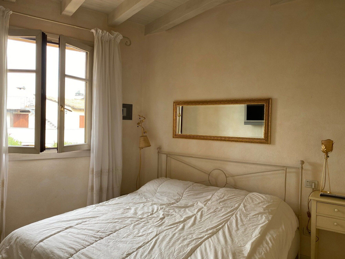 Bedroom 4, Apartment Near Lake Garda With Pool, Brescia