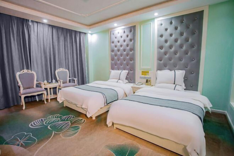 Bedroom 3, Cangjiang Mingzhu Hotel, Lincang