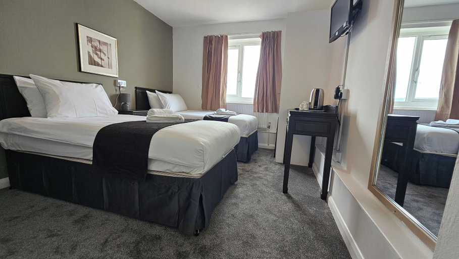 Bedroom 3, The Strand Hotel, East Sussex