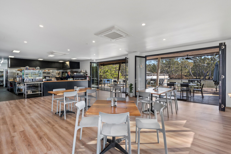 Food & Drinks, Discovery Parks - Nagambie Lakes, Strathbogie