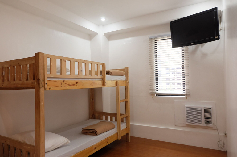Bedroom 29