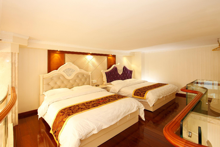 Bedroom 8