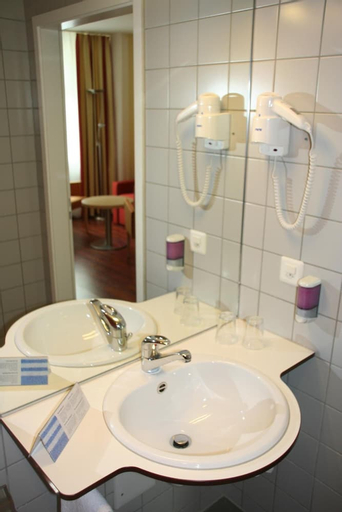 Bedroom 2, De La Paix Lucerne, Luzern