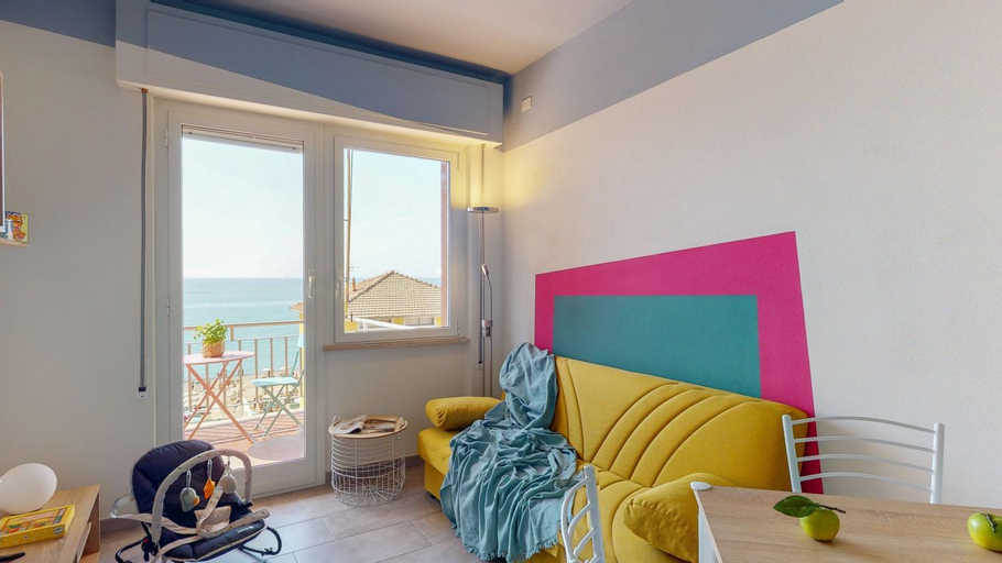 Others 3, Babyaccommodation Family Panoramic I, Savona