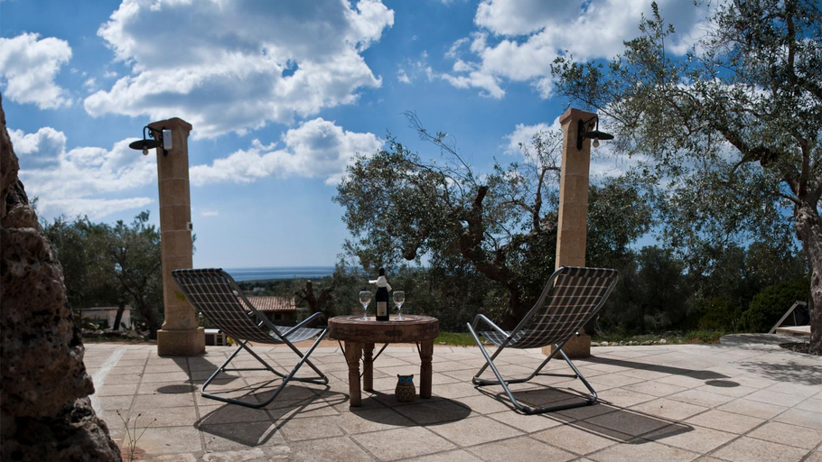 Others 5, Antico Trullo Salentino, Lecce
