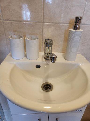 Bathroom 3, Radio Hotel Bratislava, Bratislava II