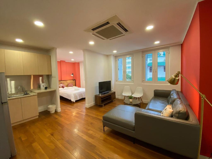 Others 5, 36 Club Street Service Residences, Singapura