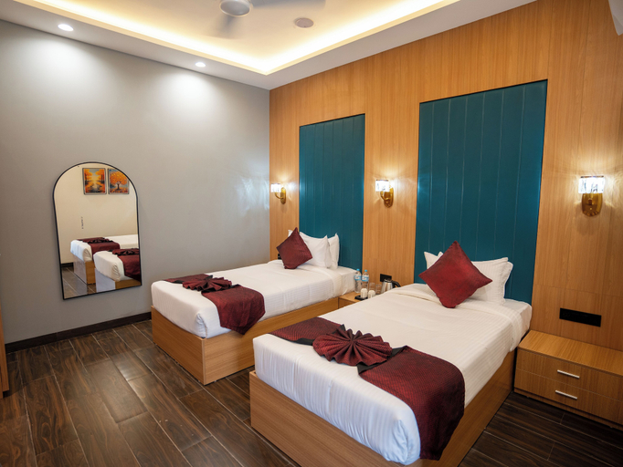 Bedroom 4, Pravasa Stay Near Luv Kush Square, Indore