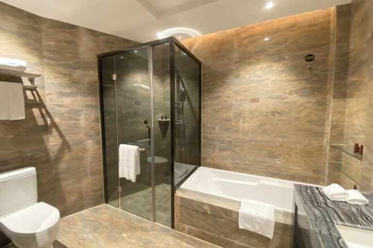 Bathroom 5