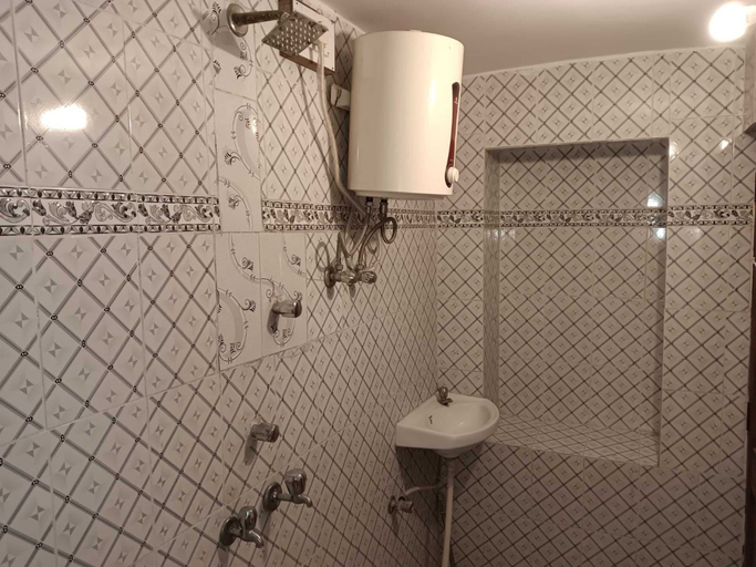 Bathroom 3, Neem Guest House By GRB, Jaisalmer