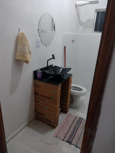 Others 3, Chale 8A, Cunha