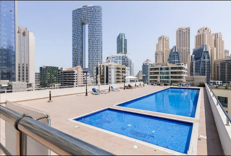 Sport & Beauty 2, Lxury Brand New Studio w/ Balcony and Marina View, Dubai