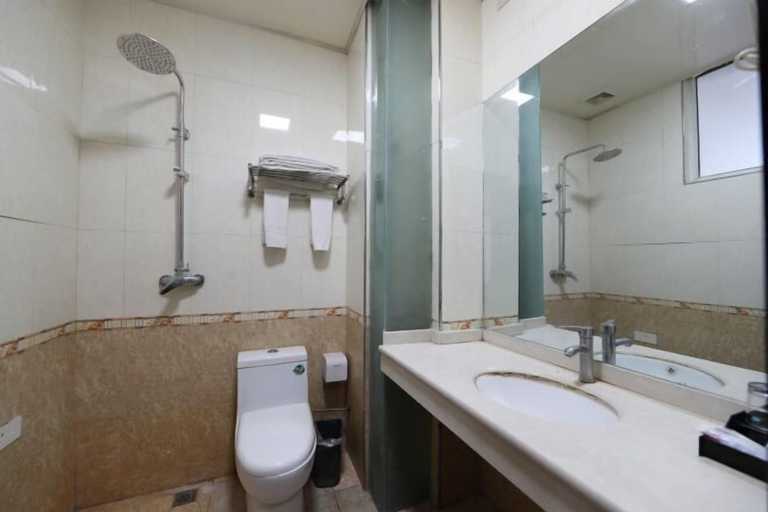 Bathroom 4, Sunshine Hotel (Yuncheng Wanda Plaza Central Hospital), Yuncheng