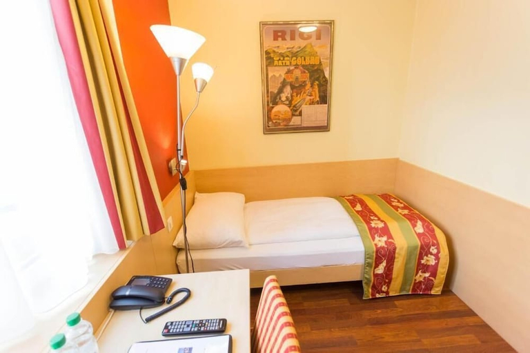 Bedroom 1, De La Paix Lucerne, Luzern