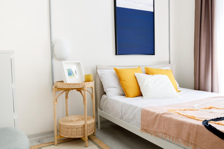 Room 2, Chic Flat 5 min to Galata Tower in Istiklal Ave, Beyoğlu