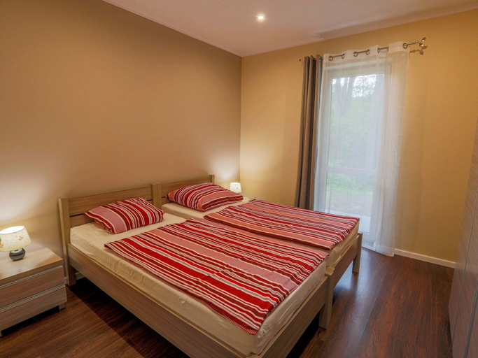 Bedroom 2, Fantastic Bungalow in Lagów with Hot Tub, Świebodzin