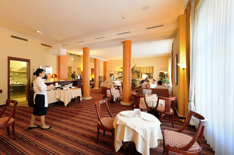 Food & Drinks 4, Hotel Victoria, Lausanne