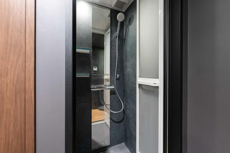 Bathroom 24