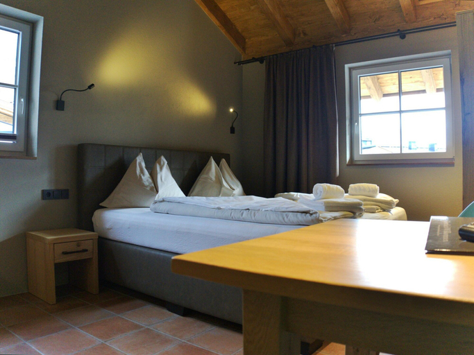 Others 2, Cozy Apartment in Piesendorf, Zell am See