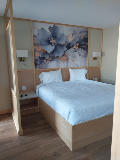 Bedroom 24