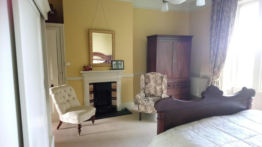 Others 5, Templemacateer B&B