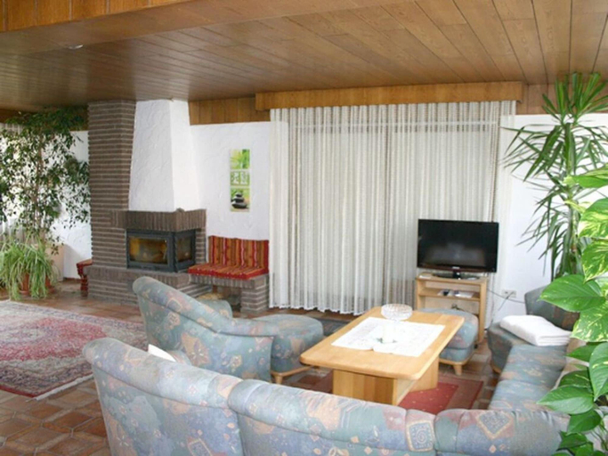 Living area 2, Mott Comfortable Holiday Residence, Main-Tauber-Kreis