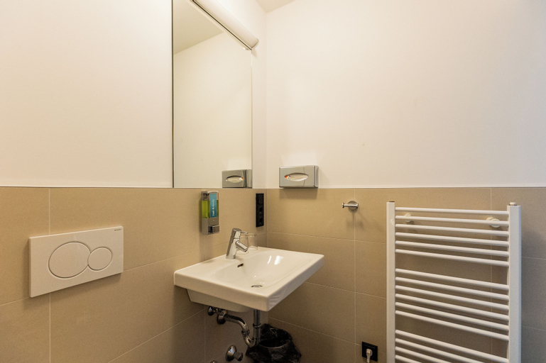 Bathroom 6