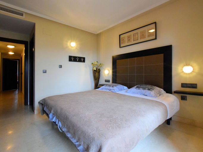 Bedroom 2, Peaceful Holiday in El Soto de Marbella, Málaga