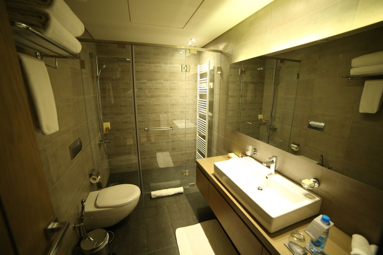 Bathroom 4, Le Grand Chalet Zaarour, El Metn