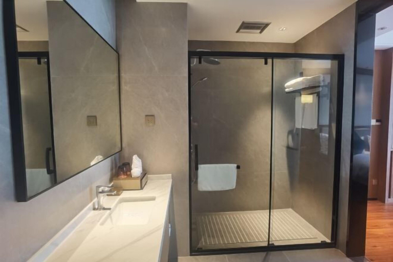 Bathroom 3, Lotus Hotel, Sanming
