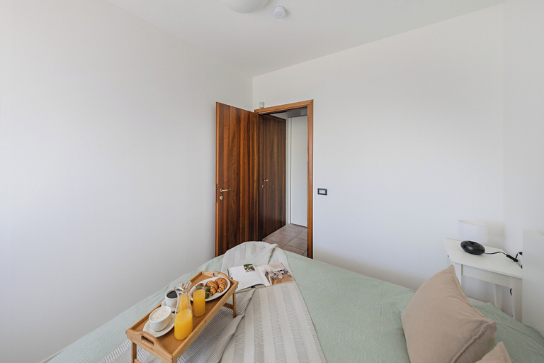 Bedroom 3, Mandorli 1-18 by Wonderful Italy, Brescia