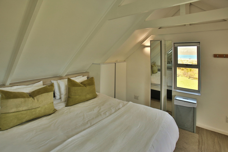 Bedroom 3, Barefootin, Langebaan 6-sleeper, West Coast