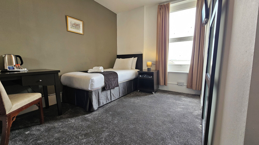 Bedroom 3, The Strand Hotel, East Sussex