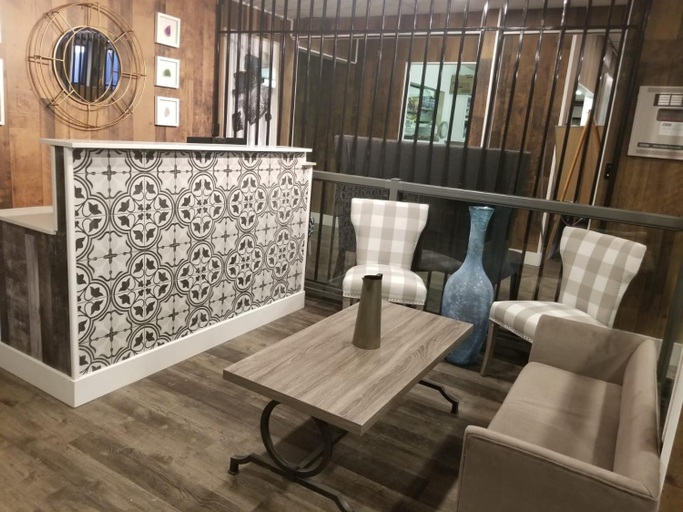 Public Area, 7 Day's Hotel, Division No. 10
