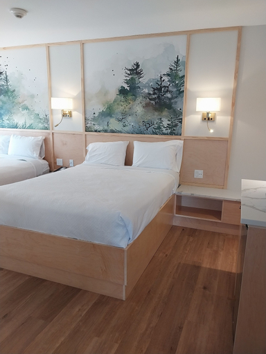 Bedroom 13