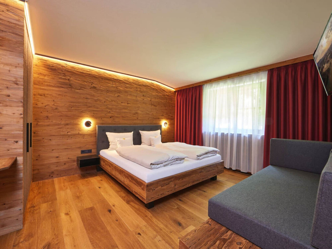 Bedroom 4, Apartments Christiane, Garmisch-Partenkirchen