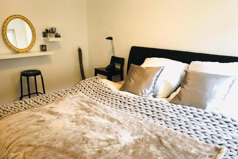 Bedroom 1, Your beautiful Homestay, Lörrach