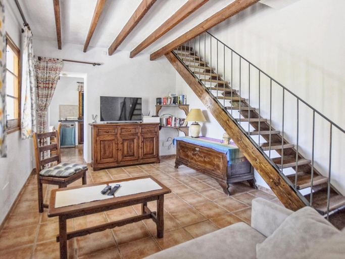 Living room 5, Lovely Holiday Home in Alcúdia with Hot Tub & Private Pool, Baleares